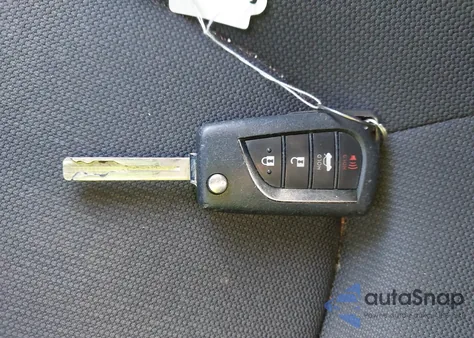 2020 Toyota Corolla Le from USA, damaged, VIN 5YFEPRAE0LP084251